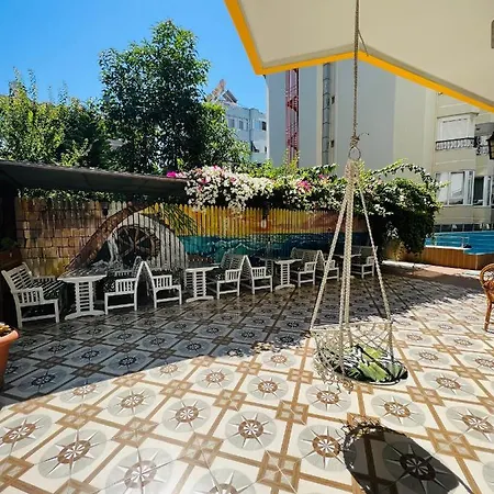 Hotel Queen Alanya