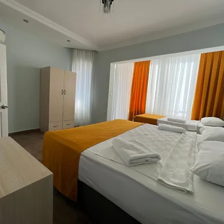 Queen Hotel